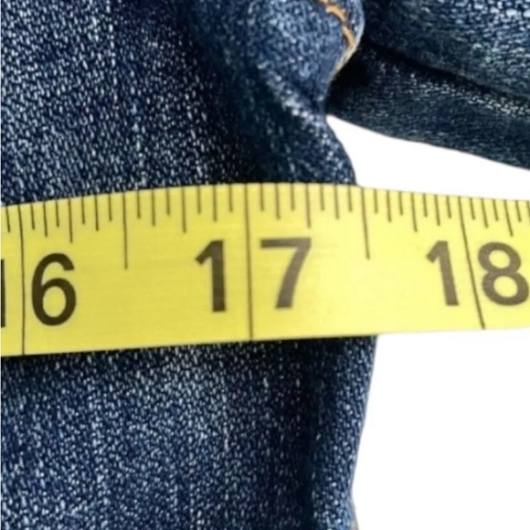 First Edition #1139 True Religion Jimmy Mountain Jam Jean Jacket Womans Size-M - Picture 2 of 14